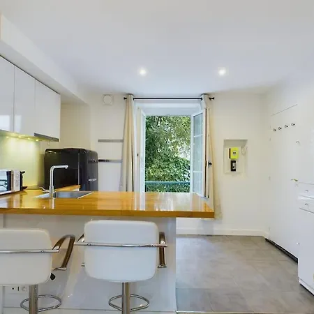Appartement Renove -Jardin Prive A Rueil-Malmaison Exterior foto